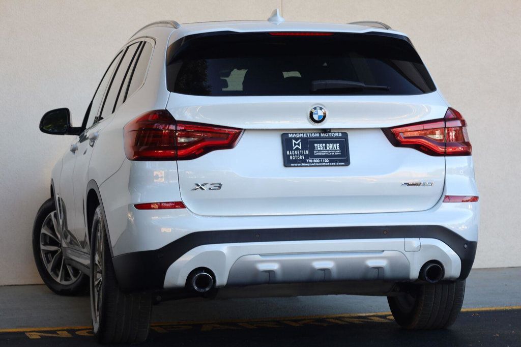 BMW X3 photo 9