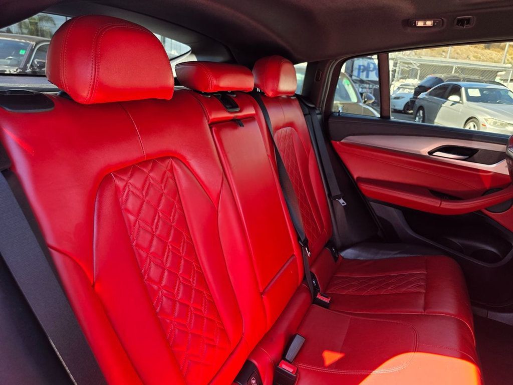 2019 BMW X4 M40i Sports Activity Coupe - 22939387 - 30
