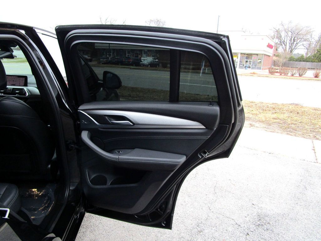 2019 BMW X4 xDrive30i Sports Activity Coupe - 22997988 - 38