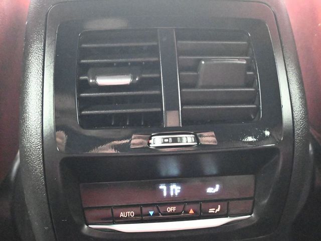 2019 BMW X4 xDrive30i Sports Activity Coupe - 22989870 - 10