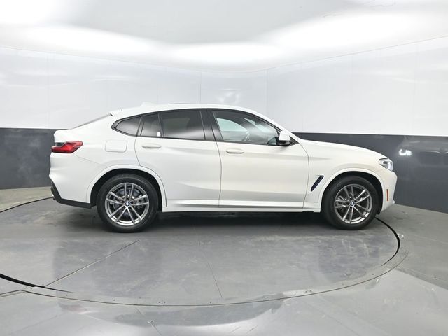 2019 BMW X4 xDrive30i Sports Activity Coupe - 22989870 - 32