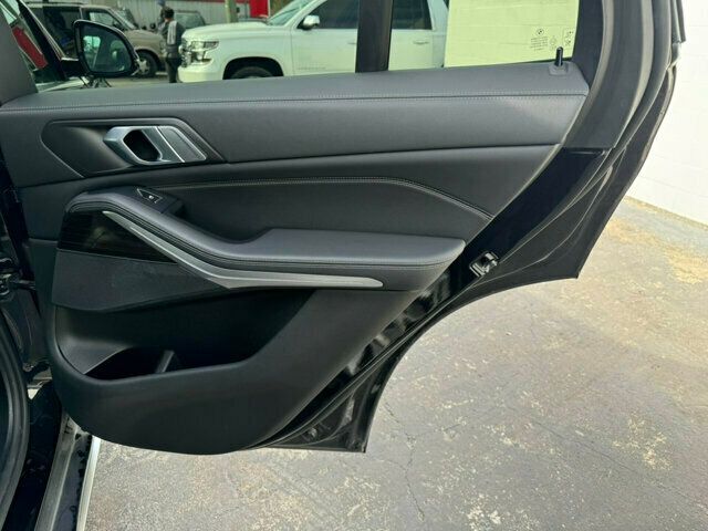 2019 BMW X5 LocalTrade/X-40iDrive/ConveniencePkg/BlindSpotMonitor/PanoRoof - 22653753 - 17