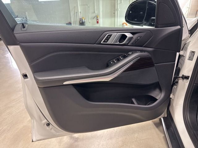 2019 BMW X5 xDrive40i Sports Activity Vehicle - 23013281 - 31