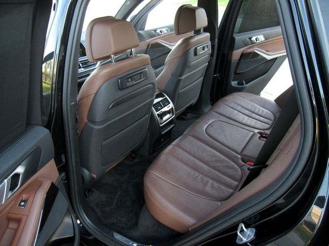 2019 BMW X5 xDrive40i Sports Activity Vehicle - 22879387 - 28