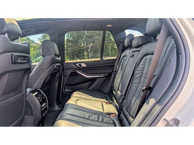 2019 BMW X5 xDrive40i Sports Activity Vehicle - 22885424 - 17