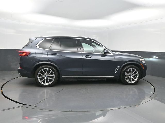 2019 BMW X5 xDrive40i Sports Activity Vehicle - 22996588 - 32