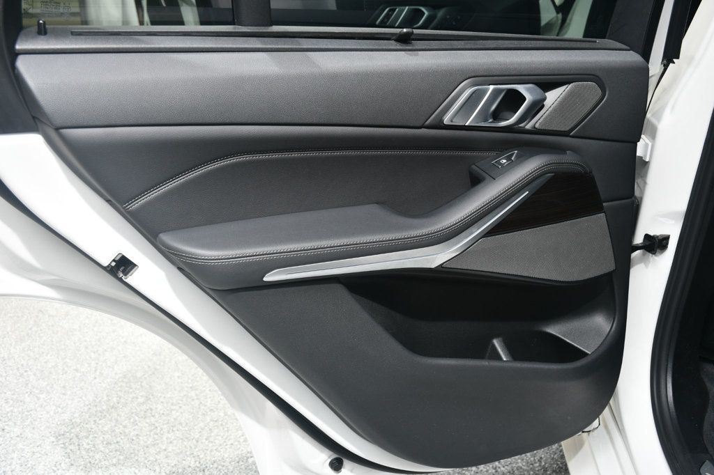 2019 BMW X5 xDrive40i Sports Activity Vehicle - 22976134 - 24