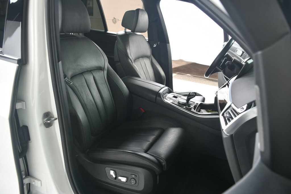 2019 BMW X5 xDrive40i Sports Activity Vehicle - 22976134 - 31