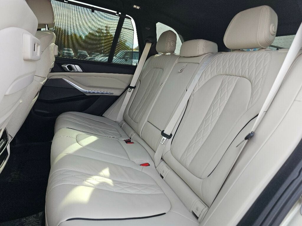 2019 BMW X5 xDrive40i Sports Activity Vehicle - 22939518 - 19