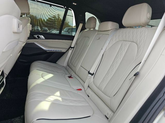 2019 BMW X5 xDrive40i Sports Activity Vehicle - 22939518 - 19