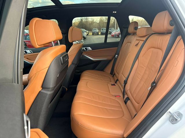 2019 BMW X5 xDrive40i Sports Activity Vehicle - 23002895 - 19