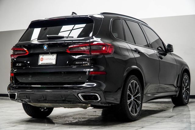 2019 BMW X5 xDrive50i Sports Activity Vehicle - 22920187 - 11