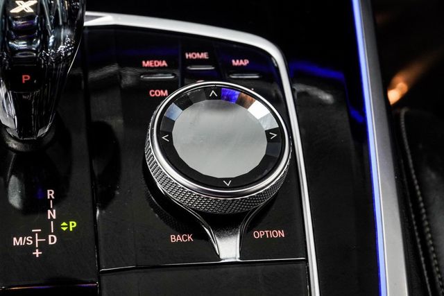 2019 BMW X5 xDrive50i Sports Activity Vehicle - 22920187 - 19