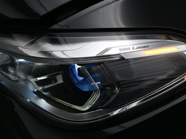 2019 BMW X5 xDrive50i Sports Activity Vehicle - 22987257 - 18