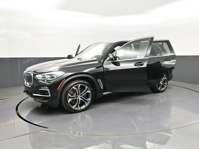 2019 BMW X5 xDrive50i Sports Activity Vehicle - 22987257 - 27