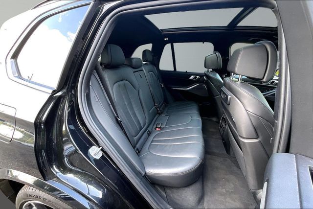 2019 BMW X5 xDrive50i Sports Activity Vehicle - 23026895 - 13