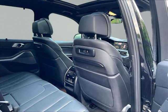 2019 BMW X5 xDrive50i Sports Activity Vehicle - 23026895 - 14