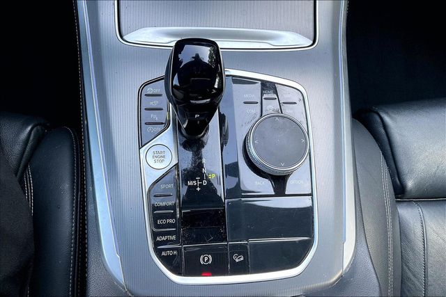 2019 BMW X5 xDrive50i Sports Activity Vehicle - 23026895 - 27