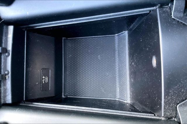 2019 BMW X5 xDrive50i Sports Activity Vehicle - 23026895 - 28