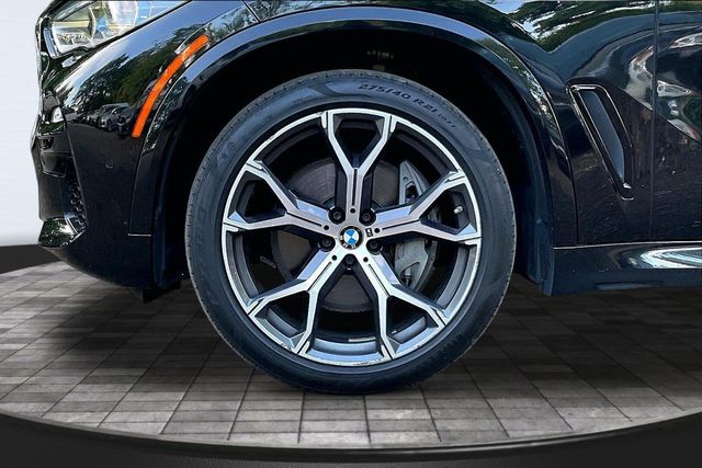 2019 BMW X5 xDrive50i Sports Activity Vehicle - 23026895 - 39
