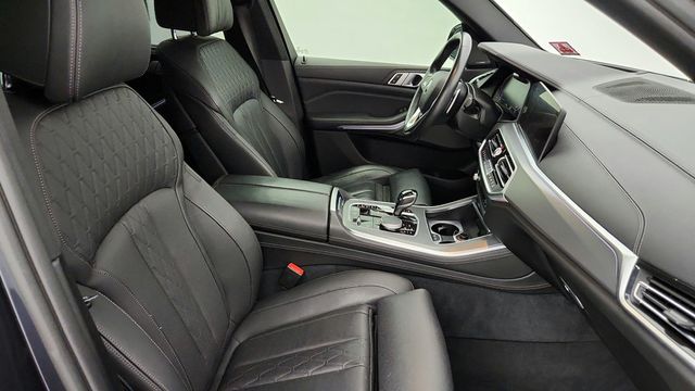 2019 BMW X5 xDrive50i Sports Activity Vehicle - 22944671 - 24