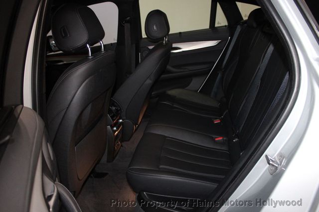 2019 BMW X6 sDrive35i Sports Activity Coupe - 22454718 - 17