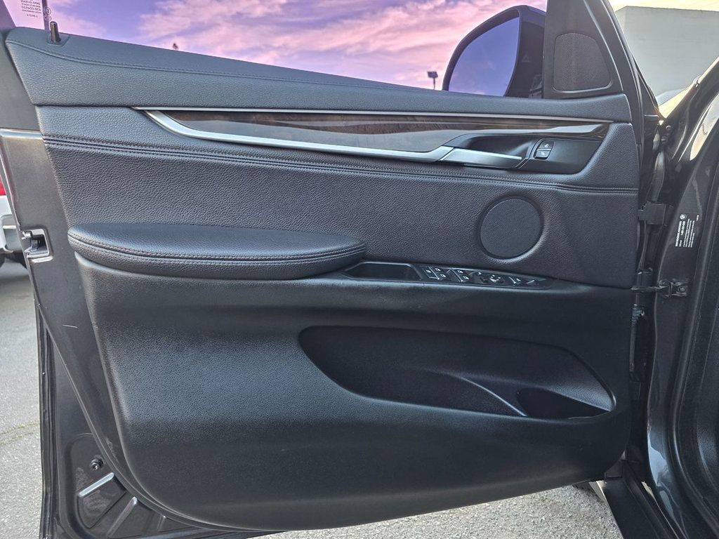 2019 BMW X6 sDrive35i Sports Activity Coupe - 22973582 - 10