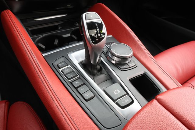 2019 BMW X6 xDrive35i SAC with M Sport, Premium & Driving Assistance+ Pkgs - 22939853 - 16