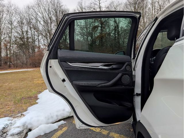 2019 BMW X6 xDrive35i Sports Activity Coupe - 22991537 - 9