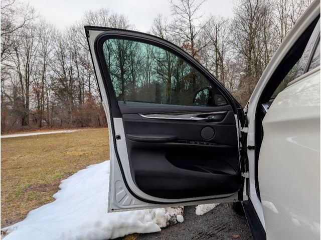 2019 BMW X6 xDrive35i Sports Activity Coupe - 22991537 - 8