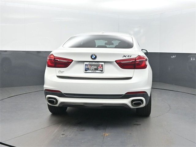 2019 BMW X6 xDrive35i Sports Activity Coupe - 22979951 - 32