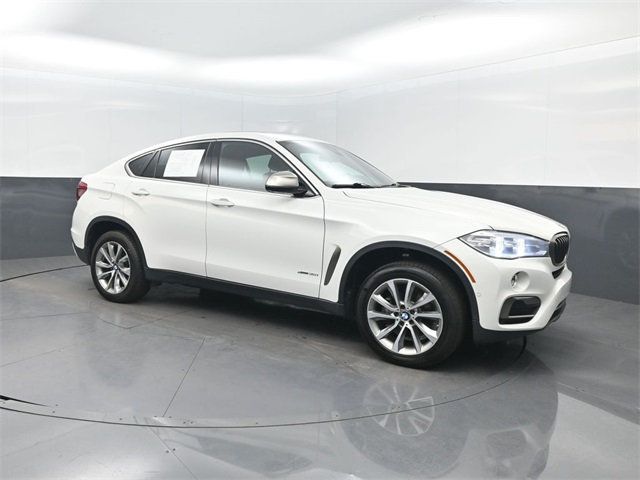 2019 BMW X6 xDrive35i Sports Activity Coupe - 22979951 - 35