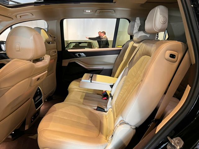 2019 BMW X7 AWD/ParkAssistPkg/360Cam/HtdSeats/PanoRoof/BlindSpotMonitor - 22971157 - 14