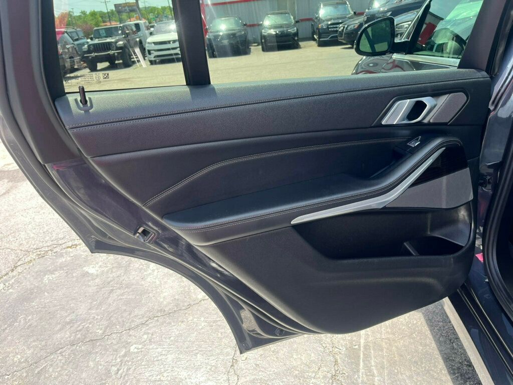 2019 BMW X7 Heated Front-Rear Seats/Heads Up Display/BlindSpot/Lane Keep/NAV - 22405576 - 12