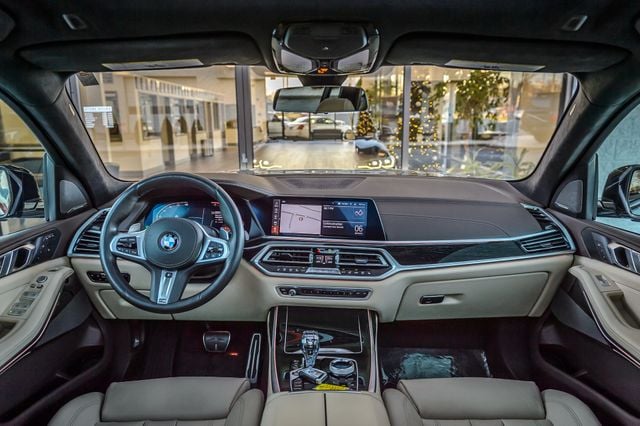 2019 BMW X7 X7 40i xDRIVE M SPORT - BLACK ON BEIGE - NAV - PANO ROOF  - 22953894 - 2