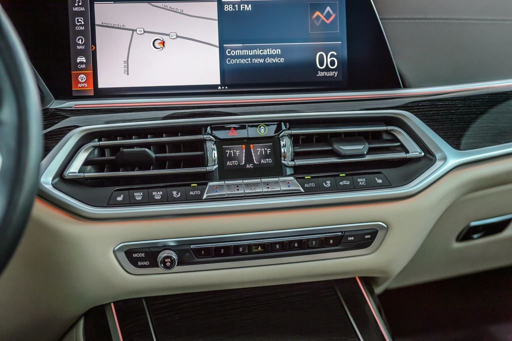 2019 BMW X7 X7 40i xDRIVE M SPORT - BLACK ON BEIGE - NAV - PANO ROOF  - 22953894 - 31