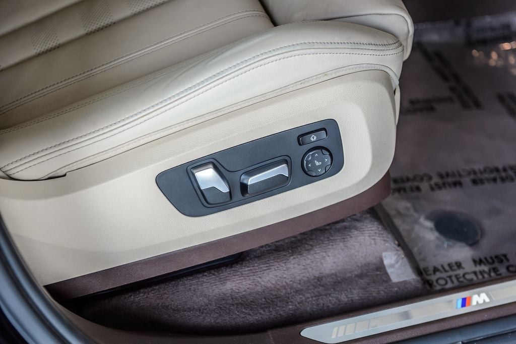 2019 BMW X7 X7 40i xDRIVE M SPORT - BLACK ON BEIGE - NAV - PANO ROOF  - 22953894 - 50