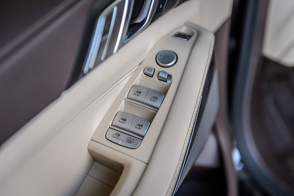 2019 BMW X7 X7 40i xDRIVE M SPORT - BLACK ON BEIGE - NAV - PANO ROOF  - 22953894 - 55