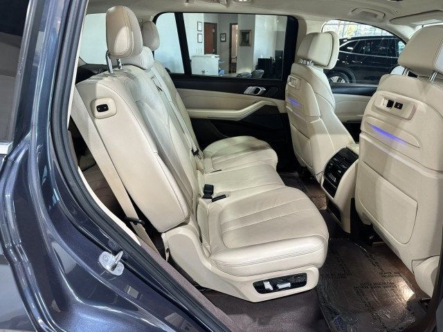 2019 BMW X7 xDrive40i Sports Activity Vehicle - 22776972 - 37