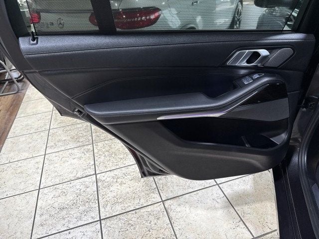 2019 BMW X7 xDrive40i Sports Activity Vehicle - 22919503 - 23