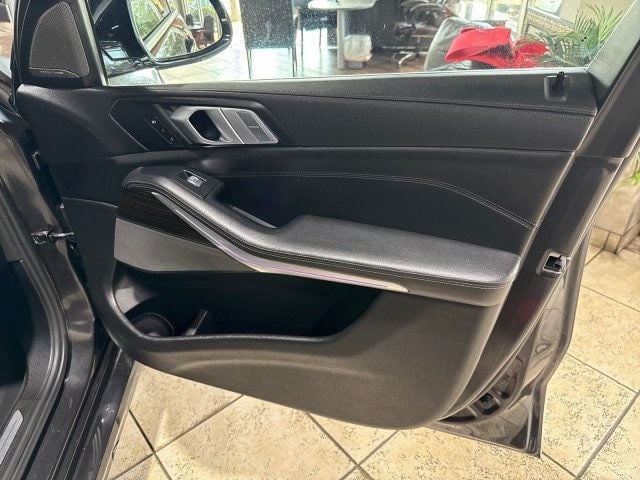 2019 BMW X7 xDrive40i Sports Activity Vehicle - 22919503 - 28
