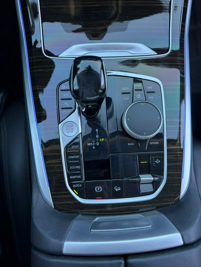 2019 BMW X7 xDrive40i Sports Activity Vehicle - 23034386 - 17