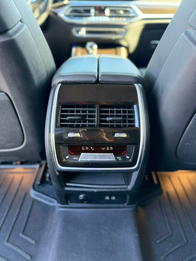 2019 BMW X7 xDrive40i Sports Activity Vehicle - 23034386 - 20