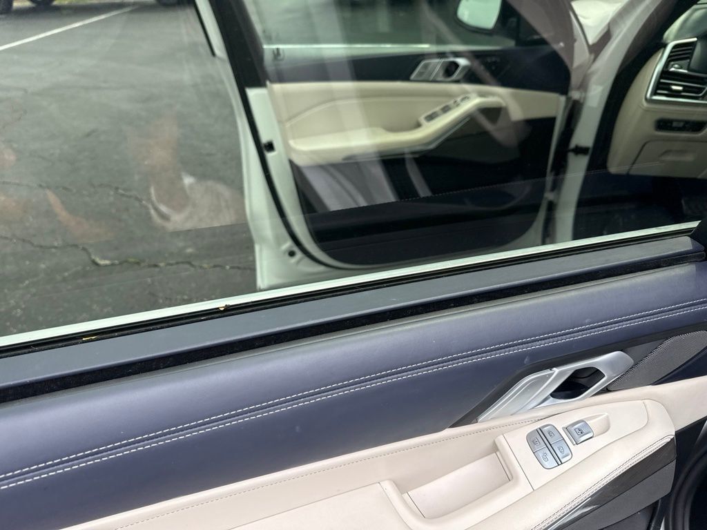 2019 BMW X7 xDrive40i Sports Activity Vehicle - 23062848 - 16