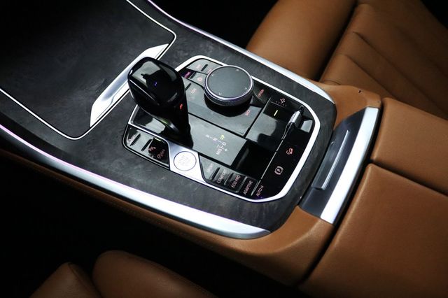 2019 BMW X7 xDrive40i Sports Activity Vehicle - 23036358 - 28