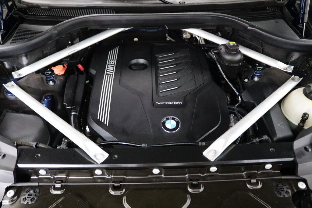 2019 BMW X7 xDrive40i Sports Activity Vehicle - 23036358 - 34