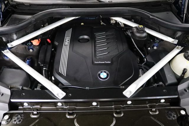 2019 BMW X7 xDrive40i Sports Activity Vehicle - 23036358 - 34