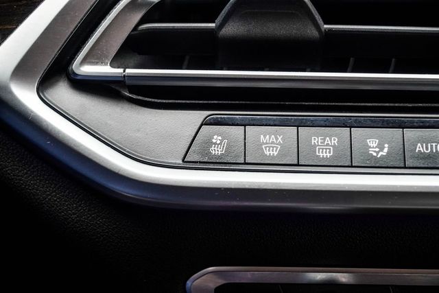 2019 BMW X7 xDrive40i Sports Activity Vehicle - 23075653 - 25