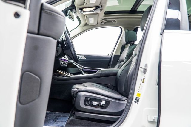 2019 BMW X7 xDrive40i Sports Activity Vehicle - 23075653 - 42