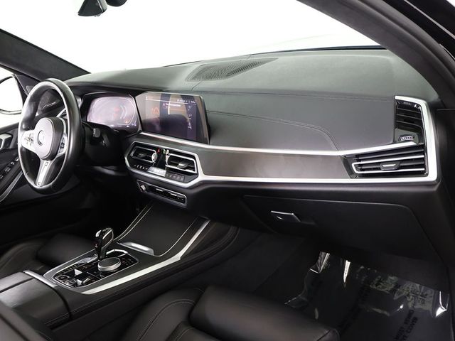 2019 BMW X7 xDrive40i Sports Activity Vehicle - 23064383 - 33